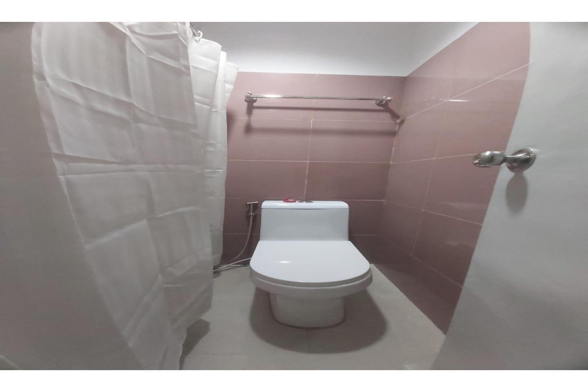 Nest Suites Quezon City Dış mekan fotoğraf